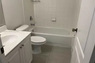 22631 SW 88th Pl, Cutler Bay, FL 33190 - Photo 19