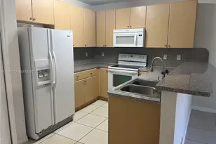 22631 SW 88th Pl, Cutler Bay, FL 33190 - Photo 7