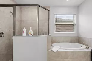 425 Coral Reef Pl, Cape Coral, FL 33993 - Photo 17