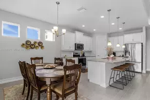 425 Coral Reef Pl, Cape Coral, FL 33993 - Photo 7