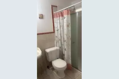 8897 Fontainebleau Blvd #408, Miami, FL 33172 - Photo 17