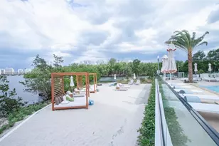 16385 Biscayne Blvd, North Miami Beach, FL 33160 - Photo 33