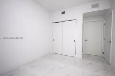 16385 Biscayne Blvd #719, North Miami Beach, FL 33160 - Photo 19