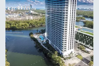 16385 Biscayne Blvd #719, North Miami Beach, FL 33160 - Photo 27