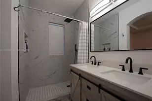 10775 NW 84th St, Doral, FL 33178 - Photo 17