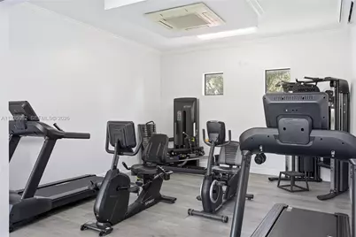 8430 SW 8th St #405B, Miami, FL 33144 - Photo 37