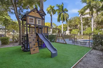 8430 SW 8th St #405B, Miami, FL 33144 - Photo 29