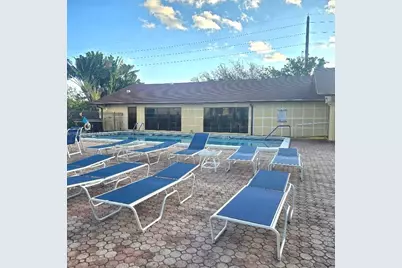 200 SE 5th Ave #307, Dania Beach, FL 33004 - Photo 23