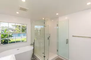 381 Cameron Dr, Weston, FL 33326 - Photo 29