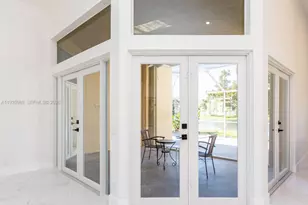 381 Cameron Dr, Weston, FL 33326 - Photo 25