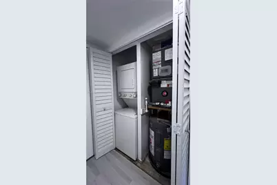 173 NW 93rd Ave #201, Pembroke Pines, FL 33024 - Photo 7