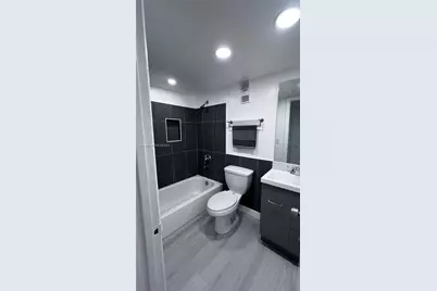 173 NW 93rd Ave #201, Pembroke Pines, FL 33024 - Photo 17