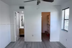 173 NW 93rd Ave, Pembroke Pines, FL 33024 - Photo 15