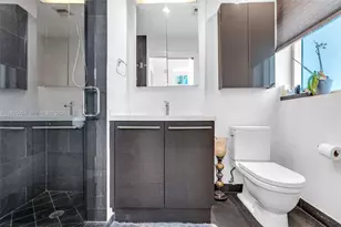 900 Biscayne Blvd, Miami, FL 33132 - Photo 25