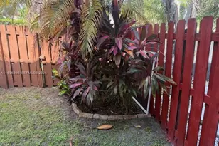 2402 NE 41st Pl, Homestead, FL 33033 - Photo 17