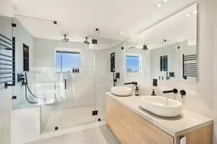 16485 Collins Ave, Sunny Isles Beach, FL 33160 - Photo 5