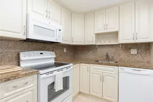 3725 S Ocean Dr, Hollywood, FL 33019 - Photo 5