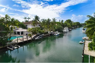 121 Knollwood Drive, Key Biscayne, FL 33149 - Photo 3