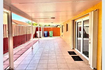 8510 NW 1st Ter, Miami, FL 33126 - Photo 11