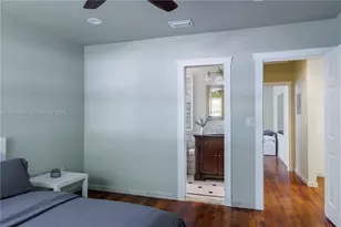 250 NE 48th St, Miami, FL 33137 - Photo 15