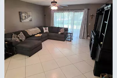 423 Lakeview Dr #101, Weston, FL 33326 - Photo 5