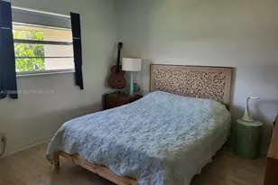 4701 NW 34th St, Lauderdale Lakes, FL 33319 - Photo 9