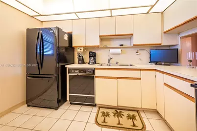 4970 E Sabal Palm Blvd #405, Tamarac, FL 33319 - Photo 21