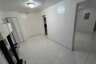 551 NW 41st St, Miami, FL 33127 - Photo 7