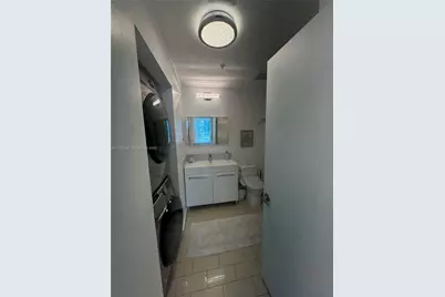 1111 SW 1 #2616, Miami, FL 33130 - Photo 17