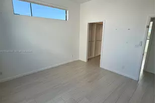 113 NE 6th St, Fort Lauderdale, FL 33304 - Photo 11