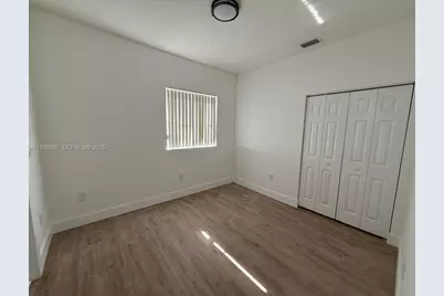 8301 Santa Monica Ter #0, Tamarac, FL 33321 - Photo 7