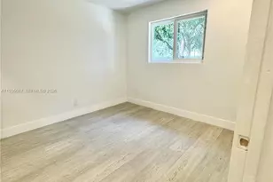 111 NW 7th Ave, Dania Beach, FL 33004 - Photo 25