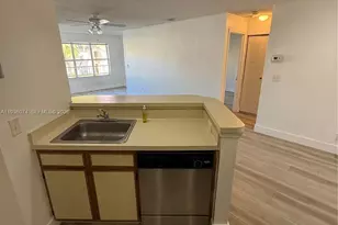 3350 N Pinewalk Dr N, Margate, FL 33063 - Photo 21