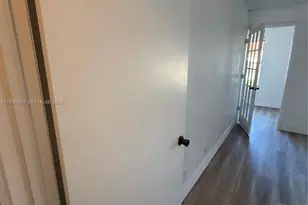 3350 N Pinewalk Dr N, Margate, FL 33063 - Photo 31