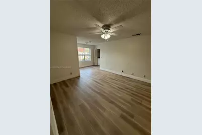 3350 N Pinewalk Dr N #1423, Margate, FL 33063 - Photo 7