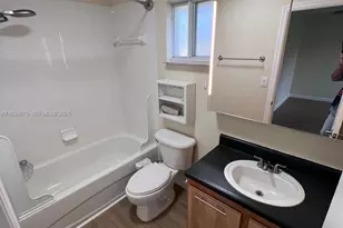 2098 NE 167th St, North Miami Beach, FL 33162 - Photo 35