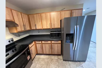 2098 NE 167th St #2-118, North Miami Beach, FL 33162 - Photo 29