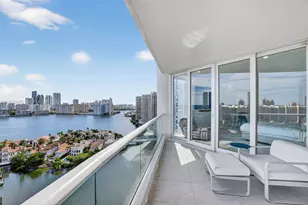 7000 Island Blvd, Aventura, FL 33160 - Photo 27