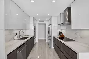 7000 Island Blvd, Aventura, FL 33160 - Photo 33