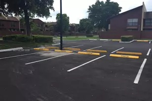 11527 SW 64th St, Miami, FL 33173 - Photo 23