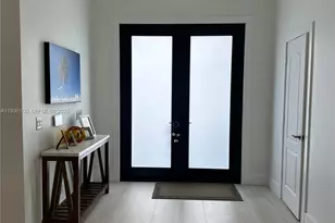 2 Alnwick Rd, Palm Beach Gardens, FL 33418 - Photo 5