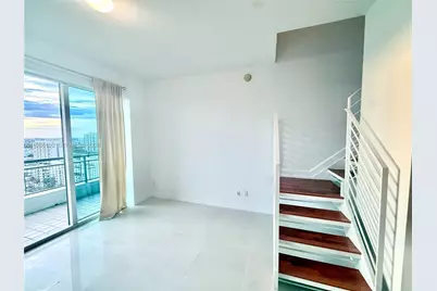 60 SW 13th St #1603, Miami, FL 33130 - Photo 5