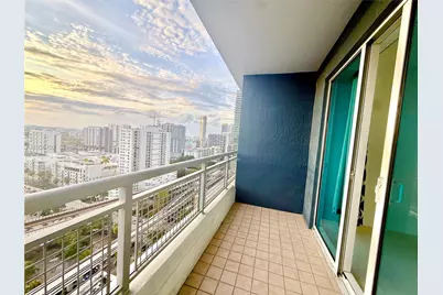 60 SW 13th St #1603, Miami, FL 33130 - Photo 17