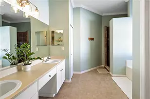 143 SW 37th Dr SW, Vero Beach, FL 32968 - Photo 17