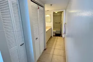 2625 Collins Ave, Miami Beach, FL 33140 - Photo 7