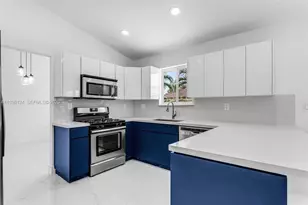 15042 SW 149th Ct, Miami, FL 33196 - Photo 9