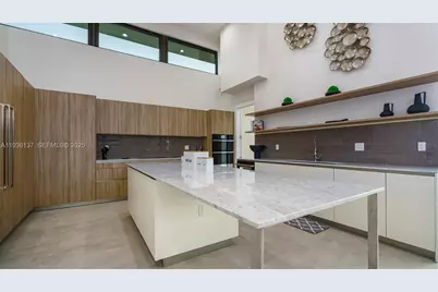 11911 NW 2 St, Plantation, FL 33325 - Photo 13