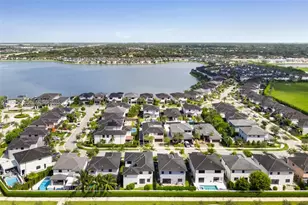 8811 NW 154th Terrace, Miami Lakes, FL 33018 - Photo 39