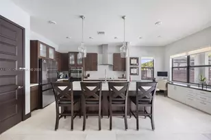 8811 NW 154th Terrace, Miami Lakes, FL 33018 - Photo 17