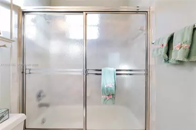 1140 Cedar Falls Dr, Weston, FL 33327 - Photo 29